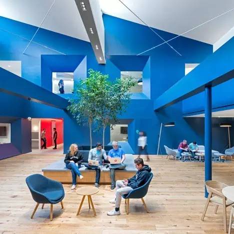 18款辦公室休閑區(qū)設(shè)計，讓你的設(shè)計如虎添翼！