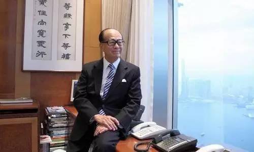 國寶級商業(yè)大佬的辦公室長啥樣？