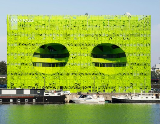 震驚！“綠到骨子里”的辦公室裝修