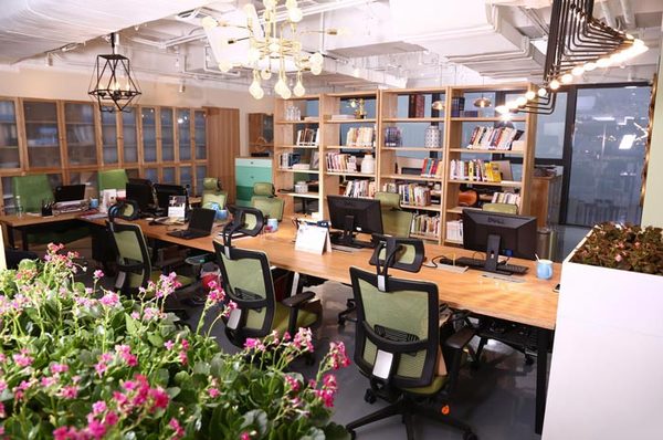 傳媒公司辦公室獨(dú)有的魅力、氣質(zhì)